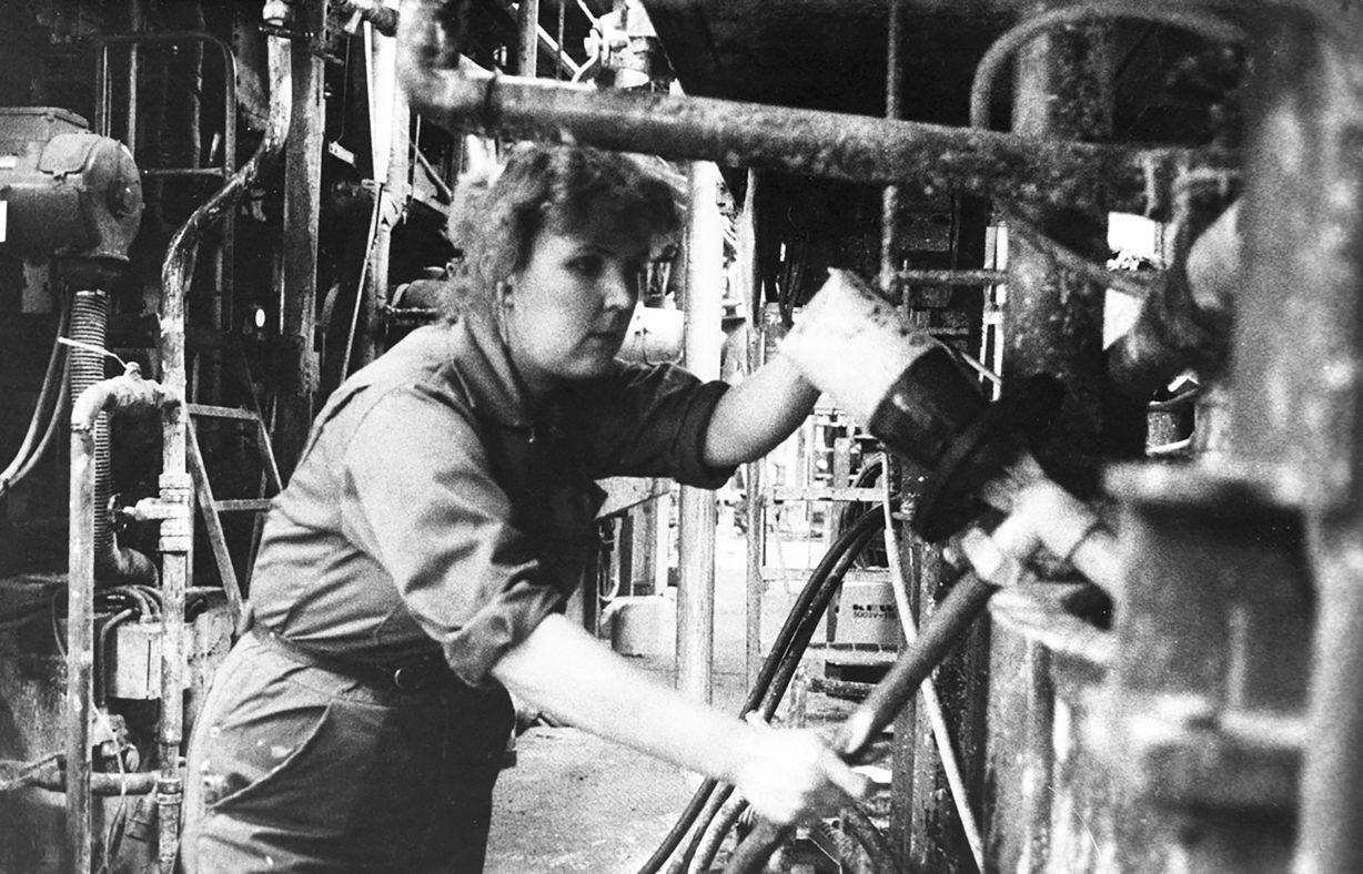 Arbete på bruket Anja Elki, 1990.